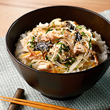 焼き塩さばの香味野菜丼